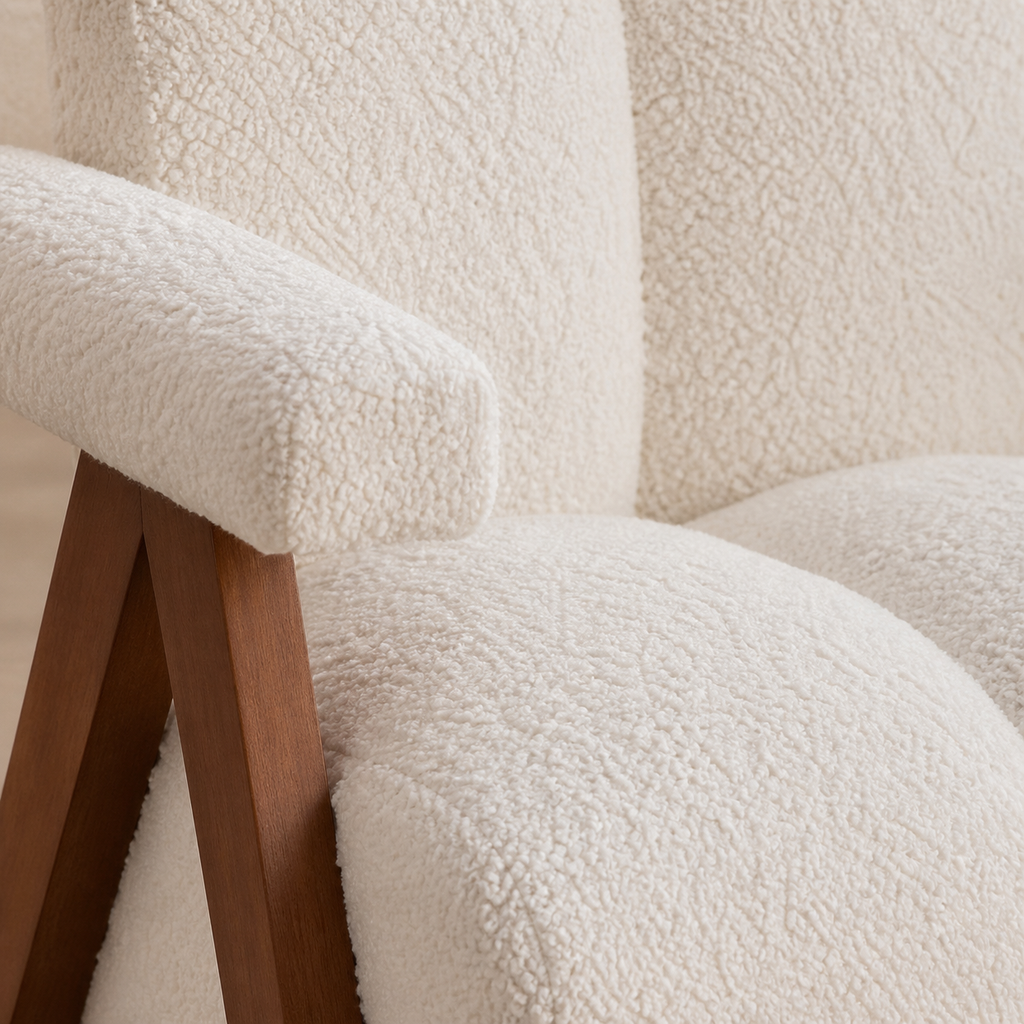 Fauteuil moderne en bois Aurélien