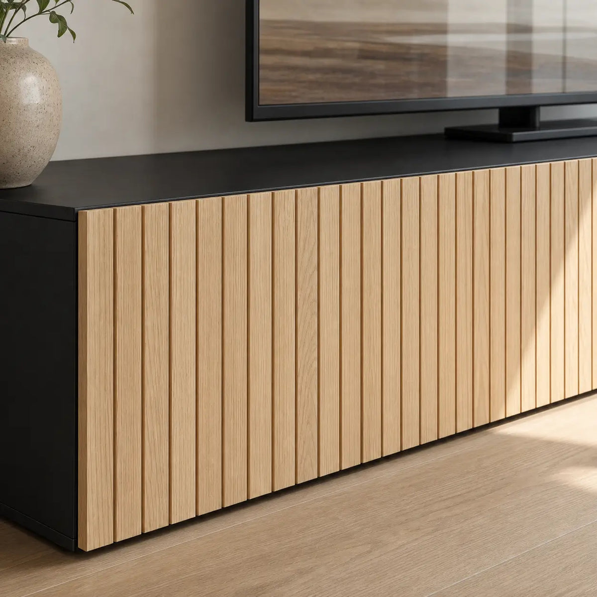 Meuble TV 2 portes suspendu en bois Constance