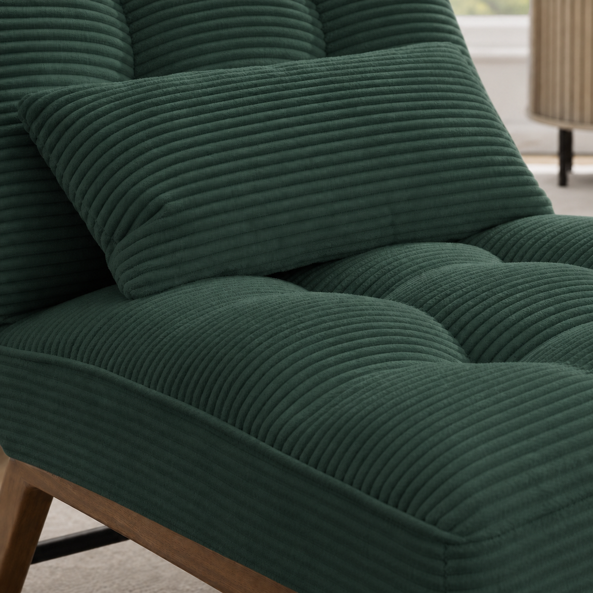 Fauteuil lounge en bois Marguerite - Émeraude
